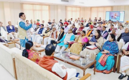 बीजेपी के सभी विधायक तीन दिन के लिए जाएँगे अहमदाबाद, विशेष प्रशिक्षण शिविर, सियासी रणनीति को मिलेगा बल या मंत्री मंडल बदलाव की तैयारी 