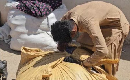 पाकिस्तान से आए हिंदू परिवार बोले - वापस जाना मजबूरी, पहलगाम आतंकी हमले के बाद अटारी बॉर्डर बंद