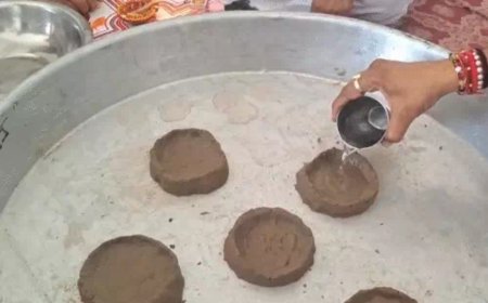 बाड़मेर में अक्षय तृतीया की अनूठी परंपरा: कुल्हड़-ऊन और मक्खी से देखा बारिश व अनाज भाव का शगुन