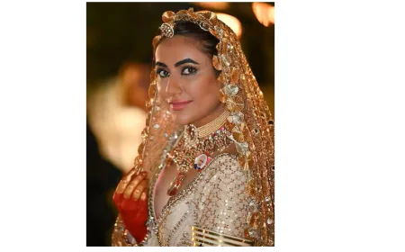 जयपुर की बेटी रुचि गुर्जर ने कान्स 2025 में बिखेरी राजस्थानी संस्कृति और देशभक्ति की चमक