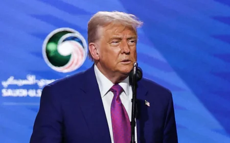 ट्रंप का Tech जगत पर बड़ा प्रहार: iPhone-Samsung पर 25% टैरिफ, EU से आयात पर 50% कर की धमकी, पहले भी कई बार दी थी चेतावनी!