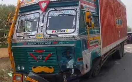 जयपुर में ट्रक और कार की टक्कर में तीन युवकों की मौत, दो गंभीर घायल