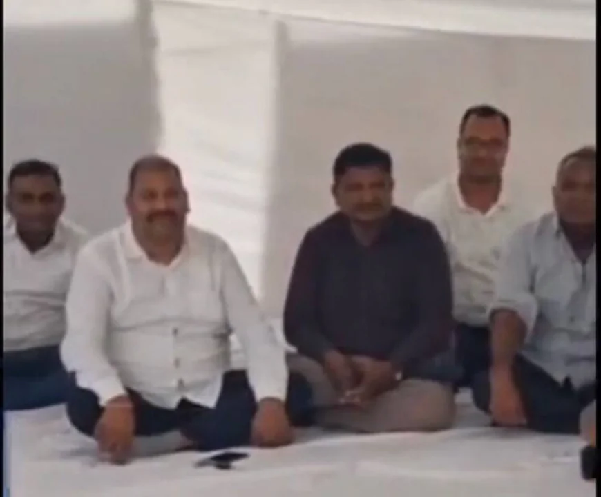 जोधपुर में ठेकेदारों का धरना प्रदर्शन: बकाया भुगतान और टूटी उम्मीदों के खिलाफ पीडब्ल्यूडी ऑफिस के बाहर धरना