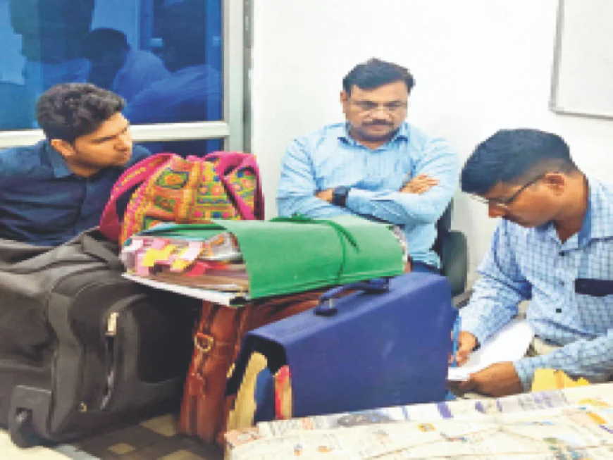 एएसपी जगराम मीणा एसीबी के हत्थे चढ़े: 49 लाख नकद, मिनी बार और महंगी शराब जब्त