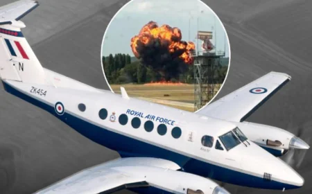 लंदन साउथएंड हवाई अड्डे पर विमान हादसा, उड़ान भरते ही आग का गोला बना प्लेन