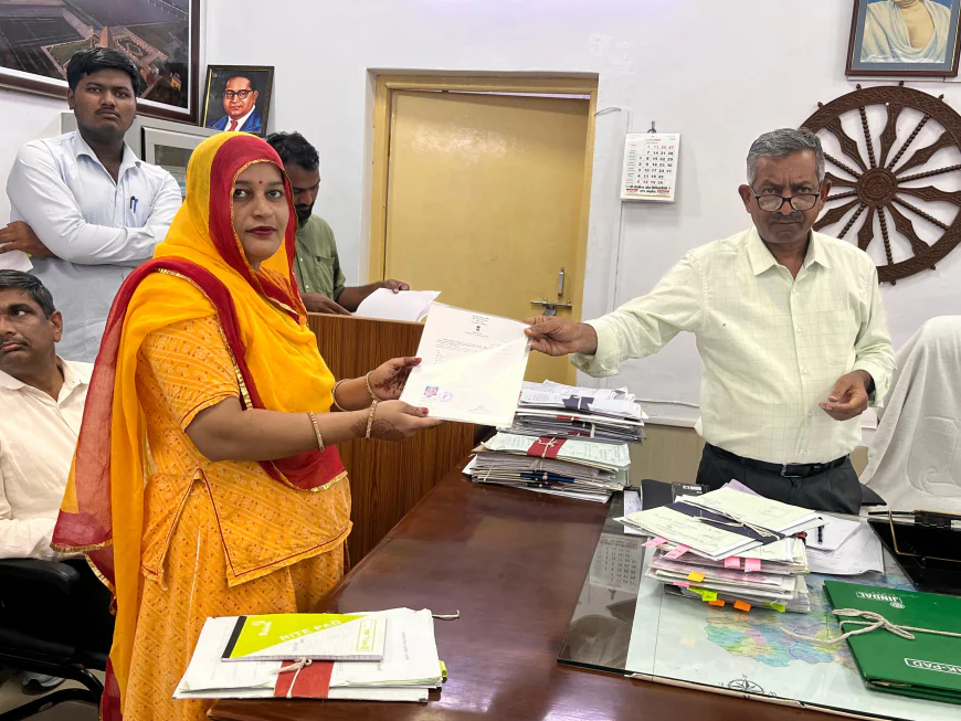 पाकिस्तान से आई कविता अब बन गई भारतीय, सरकारी कागजों पर लगी आधिकारिक मुहर