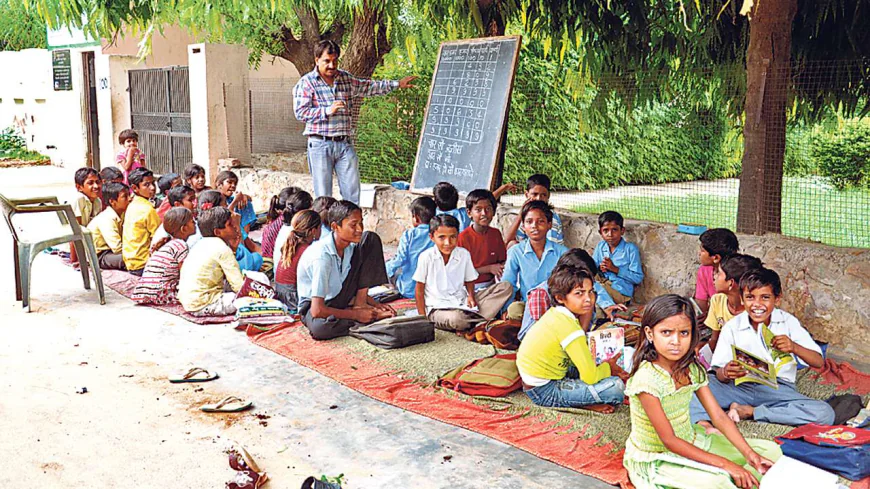 सरकारी स्कूलों में शिक्षकों की भारी कमी, बच्चों का भविष्य दांव पर, शिक्षा व्यवस्था पर सवाल