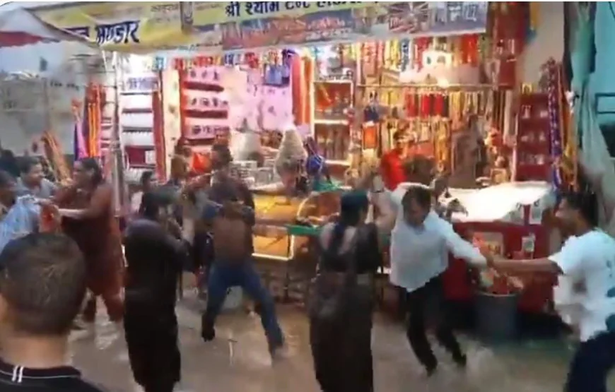खाटूश्याम जी मंदिर में हिंसक झड़प: दुकानदारों ने श्रद्धालुओं पर किया हमला, दो हिरासत में
