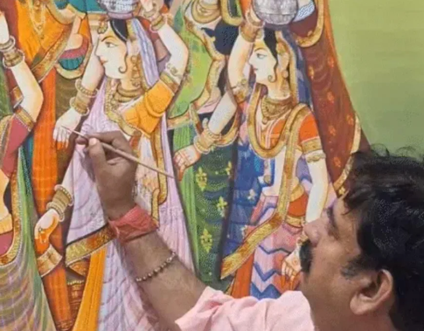 पर्यटन भवन की दीवारों पर उकेरी गई शाही परंपरा, 24 कैरेट सोने से सजी तीज माता की सवारी..