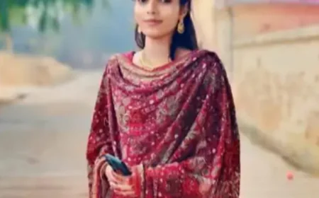 स्टेनोग्राफर पत्नी ने फंदा लगाकर की आत्महत्या, परिवार ने लगाए हत्या के आरोप पुलिस ने कमरे को किया सील