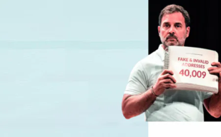 'वोट अधिकार रैली' में राहुल गांधी ने लगाए गंभीर आरोप, कहा- "मोदी चोरी से बने पीएम"