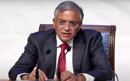 चुनाव आयोग ने विपक्ष के ‘वोट चोरी’ के आरोपों का दिया करारा जवाब: ‘हम निष्पक्ष, निडर और पारदर्शी’