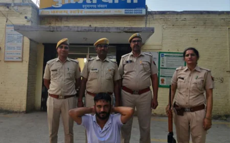 10 हजार के इनामी ड्रग तस्कर को पुलिस ने दबोचा: 21 ग्राम हेरोइन मामले में फरार था