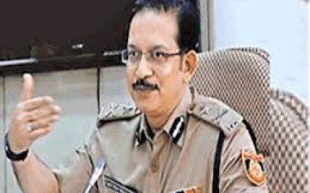 नए कमिश्नर की नियुक्ति, रेखा गुप्ता पर हमले के बाद बड़ा बदलाव जानिए कौन हैं सतीश गोलचा?