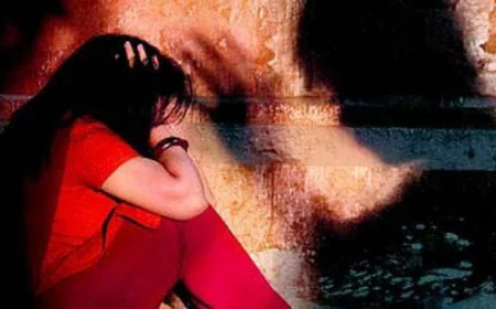 शॉपिंग के बहाने जीजा साली को साथ ले गया बाजार,कैफे ले जा कर किया दुष्कर्म.