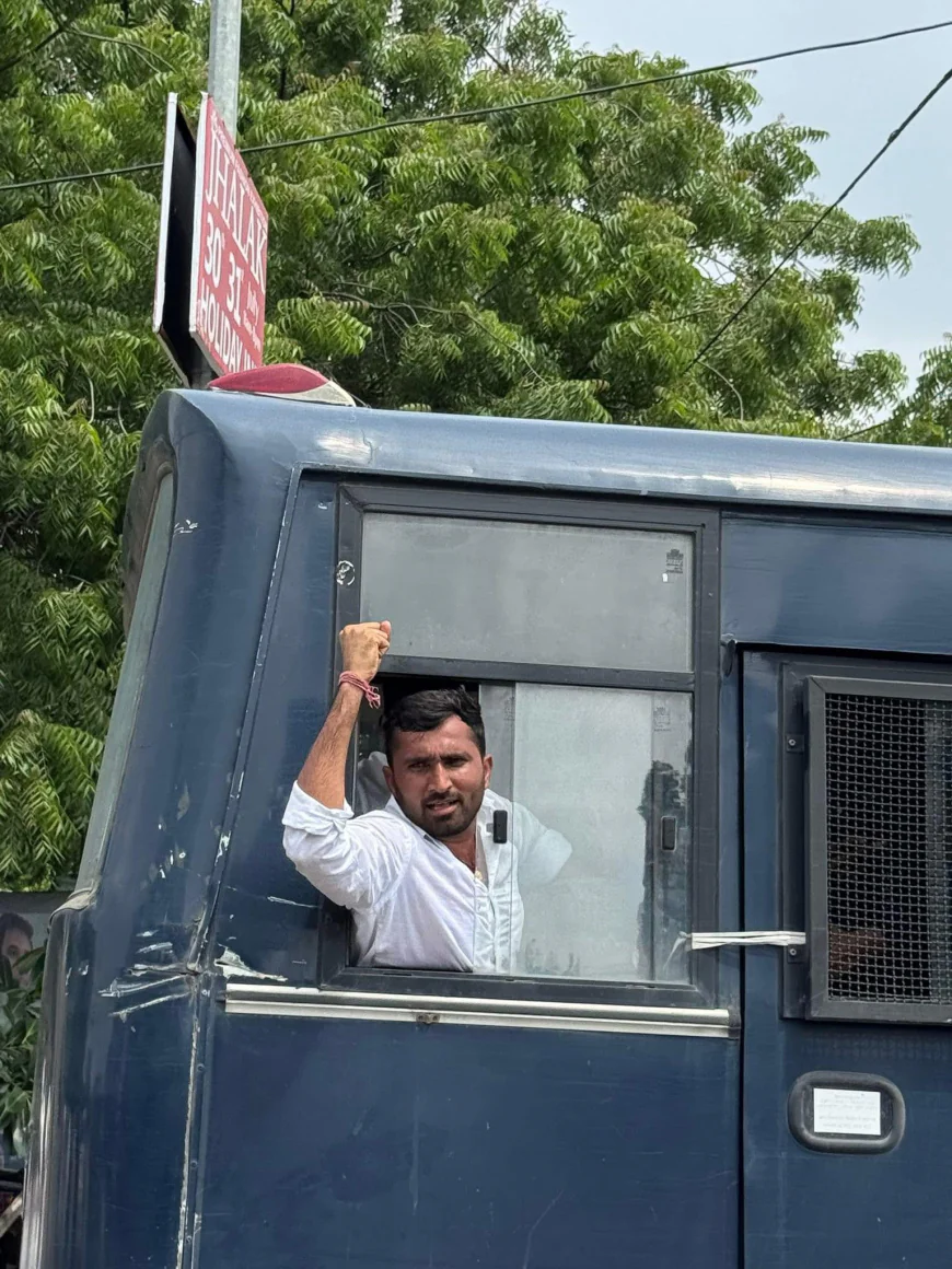 राजस्थान में छात्रसंघ चुनाव बहाली के लिए NSUI का जोरदार प्रदर्शन, बालोतरा जिलाध्यक्ष गिरधारीलाल चौधरी के नेतृत्व में आंदोलन, गिरफ्तार
