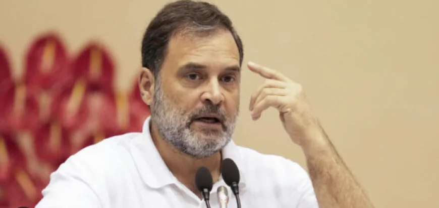 महाराष्ट्र में 40 लाख संदिग्ध वोटर: राहुल गांधी ने चुनाव आयोग पर उठाए गंभीर सवाल