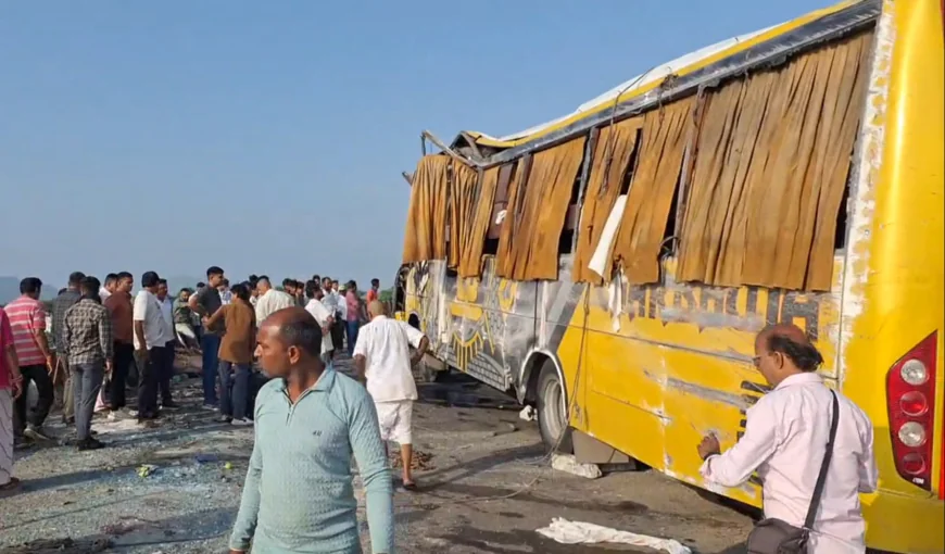 ब्यावर में निजी बस अनियंत्रित होकर पलटी, 23 यात्री गंभीर रूप से घायल