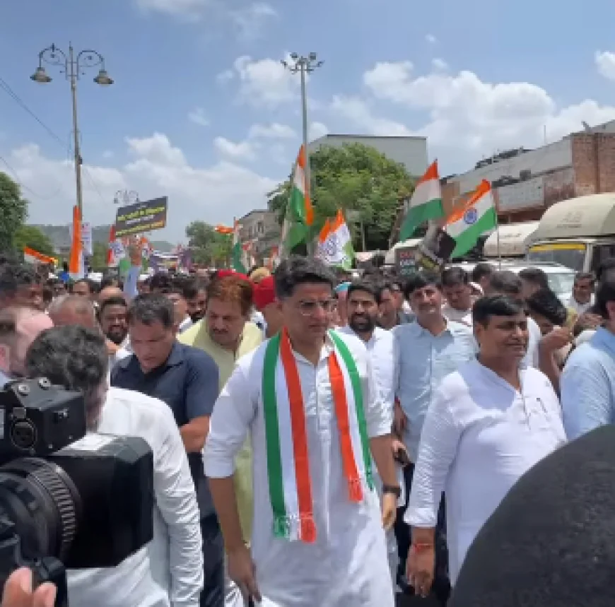 राजस्थान कांग्रेस का जोरदार पैदल मार्च: विधायक-पदाधिकारी उतरे सड़कों पर, 'वोट चोरी' के खिलाफ गरमाई सियासत