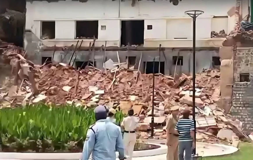 दरियागंज में दिल दहलाने वाला हादसा, पुरानी इमारत ढहने से, तीन की मौत, कई लोग मलबे में दबे.