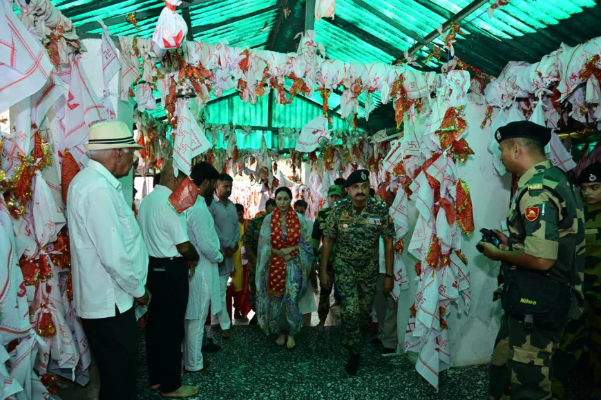 तनोट में आस्था और शौर्य का संगम: उपमुख्यमंत्री दिया कुमारी का सीमा दौरा