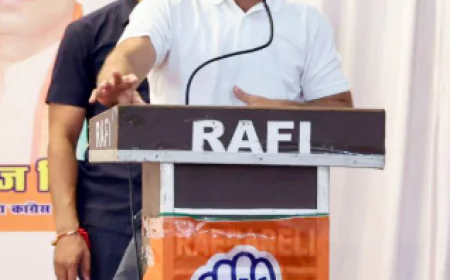 वोट चोरी के सबूत पेश करने का दावा, विकास योजनाओं की समीक्षा और जनता से सीधा संवाद