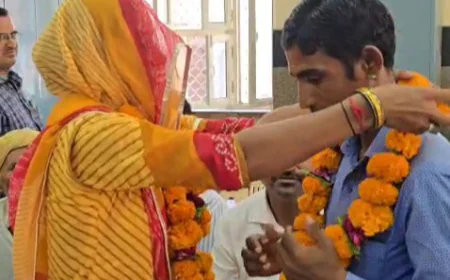 तलाक के दो साल बाद फिर एक हुए पति-पत्नी, कोर्ट में पहनाई एक-दूसरे को माला