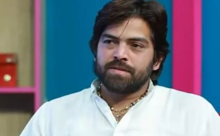 बॉलीवुड में हरियाणवी सिंगर ने मचाया धमाल, वरुण-जाह्नवी की होली पर चढ़ा देसी रंग