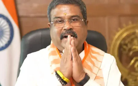 बीजेपी ने बदला गेमप्लान, धर्मेंद्र प्रधान बने चुनाव प्रभारी, मौर्य-पाटिल को बड़ी जिम्मेदारी