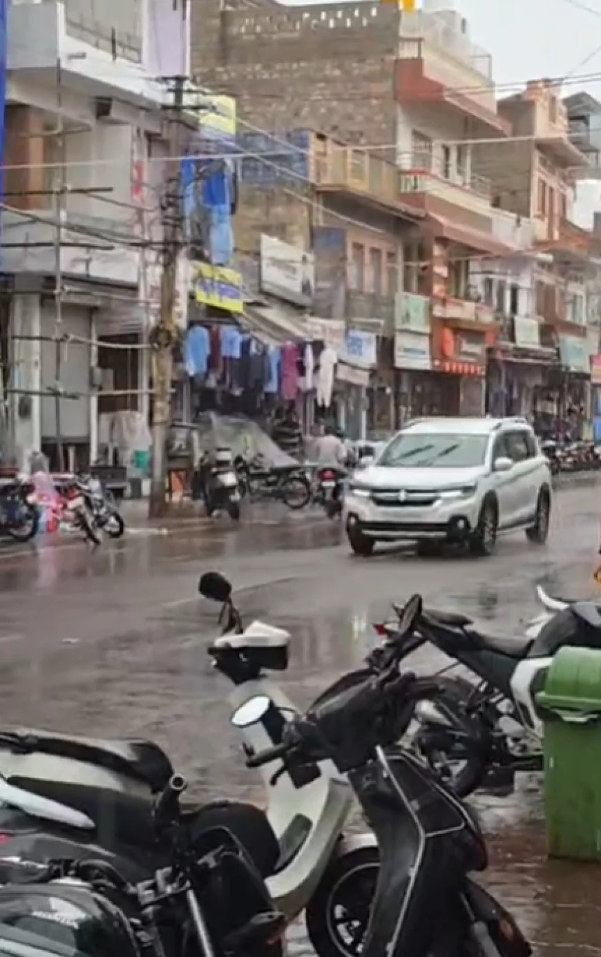 बंगाल की खाड़ी में लो-प्रेशर सिस्टम के चलते बाड़मेर में बारिश का दौर शुरू