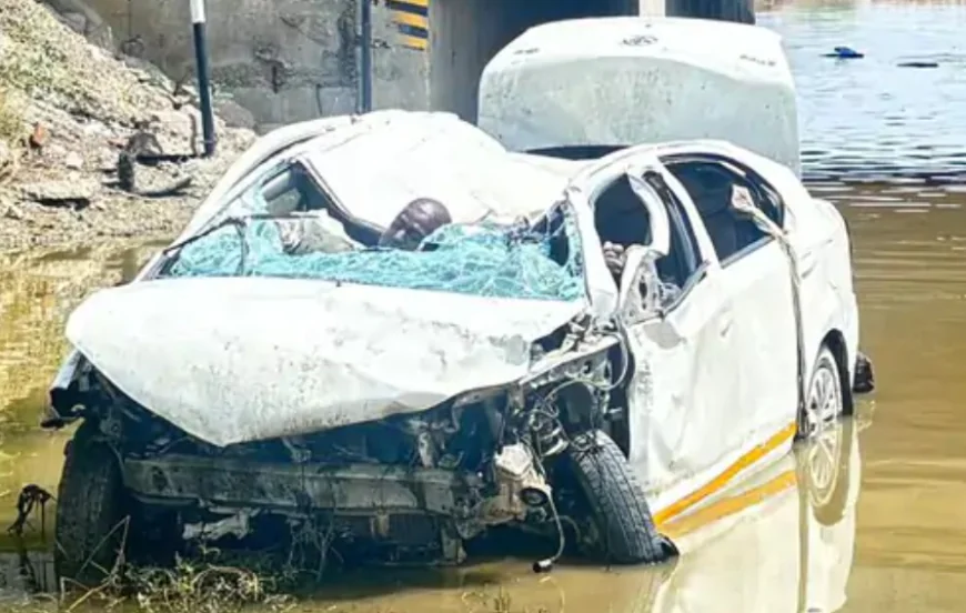 अस्थि विसर्जन से लौट रही कार अंडरपास में गिरी, 7 लोगों की दर्दनाक मौत