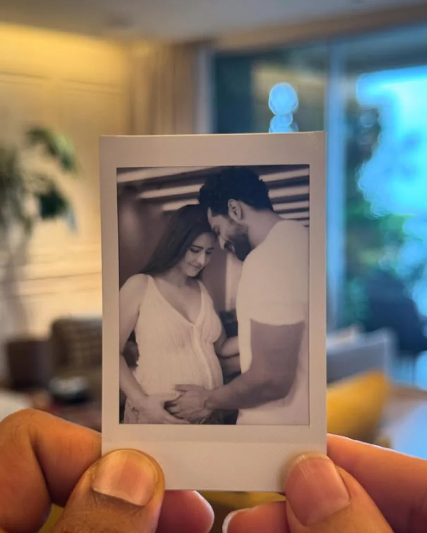 विक्की-कैटरीना के घर गूंजेगी किलकारी, बेबी बंप फोटो से दी खुशखबरी