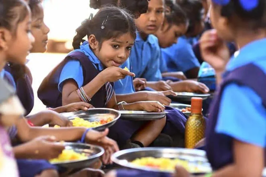 सरकारी स्कूलों में मिड-डे मील मैन्यू दीवार पर पेंट करना अनिवार्य