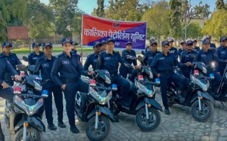 कालिका टीम की साहसिक कार्रवाई, रेलवे ट्रैक पर फंसी महिला की बचाई जान.