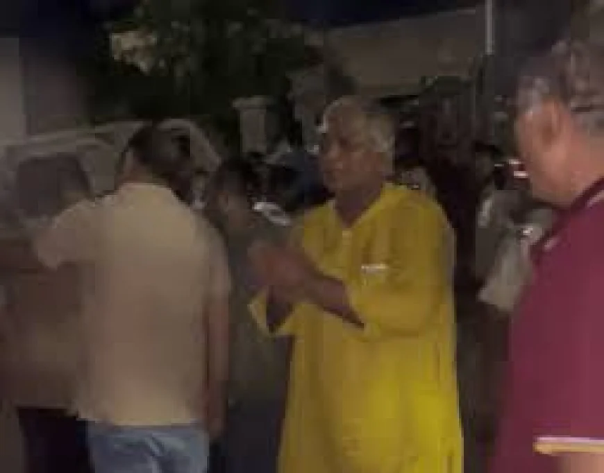 गरबा उत्सव में बेकाबू भीड़, छेड़छाड़ के बाद बवाल और पत्थरबाजी, पुलिसकर्मी घायल