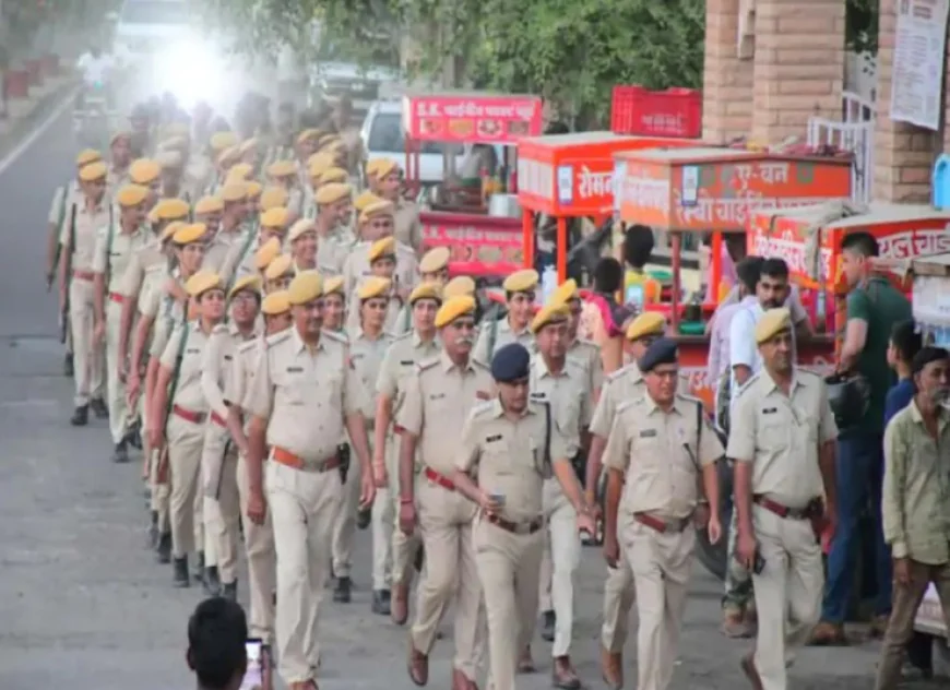बाड़मेर में पुलिस का कड़ा पहरा: फ्लैग मार्च और नाकाबंदी से बढ़ाई गई सुरक्षा