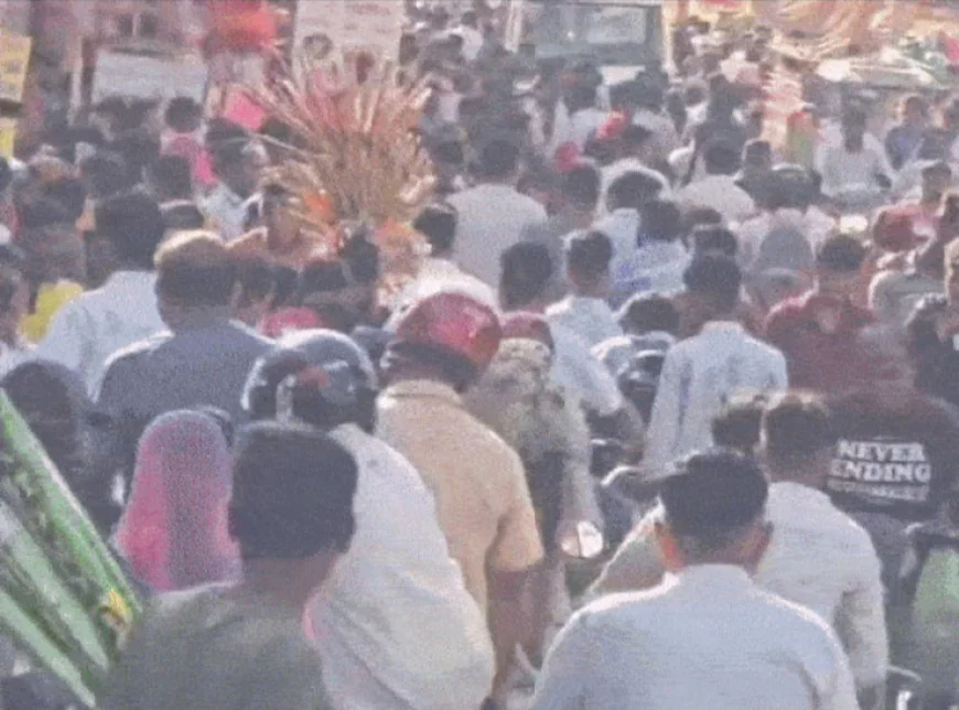 "बाड़मेर में दीपावली की धूम: बाजारों में भीड़, खरीदारी से बढ़ी रौनक"
