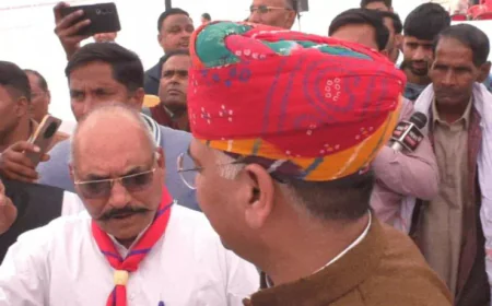 प्रभारी मंत्री के कार्यक्रम में SDM का विरोध: बीजेपी कार्यकर्ताओं का उग्र प्रदर्शन, कलेक्टर ने मंत्री को सुरक्षित गाड़ी तक पहुंचाया