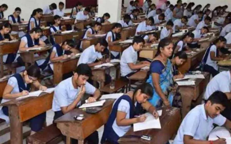 राजस्थान बोर्ड का धमाकेदार फैसला 10वीं-12वीं परीक्षा फीस 850 रुपये फिक्स, प्रैक्टिकल शुल्क दोगुना – 20 लाख स्टूडेंट्स पर सीधा असर, 2026-27 से लागू!