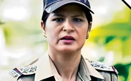 जम्मू कश्मीर की "लेडी सिंघम एनकाउंटर स्पेशलिस्ट"शाहीदा परवीन गांगुली 80 आतंकियों को ठोंकने वाली जम्मू की बेटी ने दिल्ली को दिया साहस का संदेश.