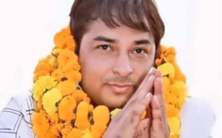 नरेश मीणा: हार को बनाया हौसला, खाटू श्याम के दर्शन के बाद काशी में शंकराचार्य से लिया आशीर्वाद – 2028 की तैयारी शुरू