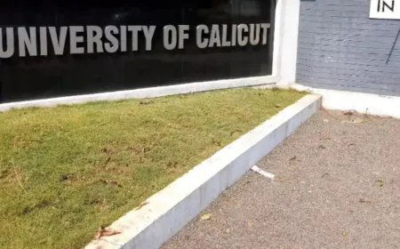 कालीकट यूनिवर्सिटी में परीक्षा की पेपर दोहराने का मामला: छात्रों की परेशानी बढ़ी, नई परीक्षा की तैयारी