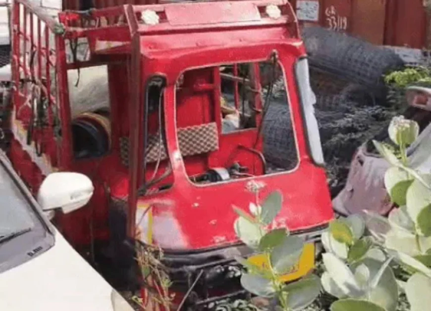 ट्रॉले ने टेम्पो को मारी टक्कर, 4 की मौत: मध्य प्रदेश से आए मजदूर फसल काटने खेत जा रहे थे; 12 घायल