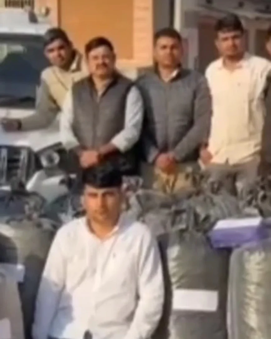 गर्लफ्रेंड के खर्चे और कर्ज चुकाने के चक्कर में तस्कर बना: 544 किलो डोडा-पोस्त से लदी स्कॉर्पियो को 20 किमी पीछा कर पुलिस ने पकड़ा, 35 जिंदा कारतूस और 6 नंबर प्लेट भी बरामद