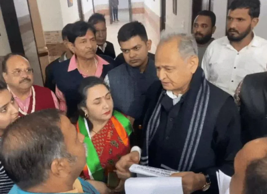 गहलोत का तीखा प्रहार: मुख्य सचिव सुधांश पंत की दिल्ली प्रतिनियुक्ति पर सवाल, बोले- सीएम भजनलाल शर्मा की स्थिति भी ऐसी न हो जाए; वसुंधरा राजे को घर बैठाने पर अफसोस, बीजेपी कार्यक्रमों को इवेंट की तरह चला रही सरकार