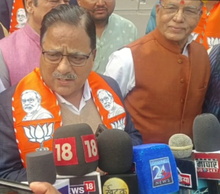 बंगाल से भाग रहे अवैध बांग्लादेशी!SIR शुरू होते ही मची हड़कंप BJP प्रदेश प्रभारी का Congress को करारा जवाब.