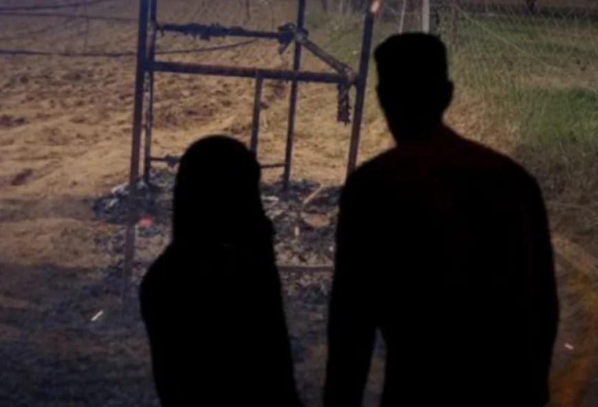 प्रेम का काला अध्याय परिवारों की पुरानी रंजिश में प्रेमी जोड़े को पेट्रोल उड़ेलकर जिंदा जलाया, चीखें गूंजीं रातभर!