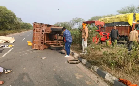 बारां जिले में दर्दनाक हादसा: बेकाबू ट्रैक्टर-ट्रॉली पलटी, दो लोगों की मौके पर मौत, 12 से अधिक घायल