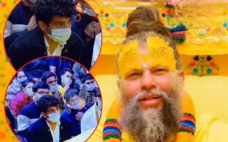 स्मृति मंधाना और पलाश मुछाल की शादी टलने के बाद वृंदावन  प्रेमानंद  महाराज के आश्रम में दिखे पलाश