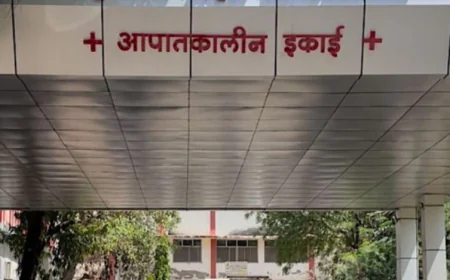 अजमेर के जेएलएन अस्पताल में बुजुर्ग मरीज ने मचाया हंगामा: महिला सुरक्षा गार्ड पर उठाया हाथ, स्टाफ ने बाहर निकाला